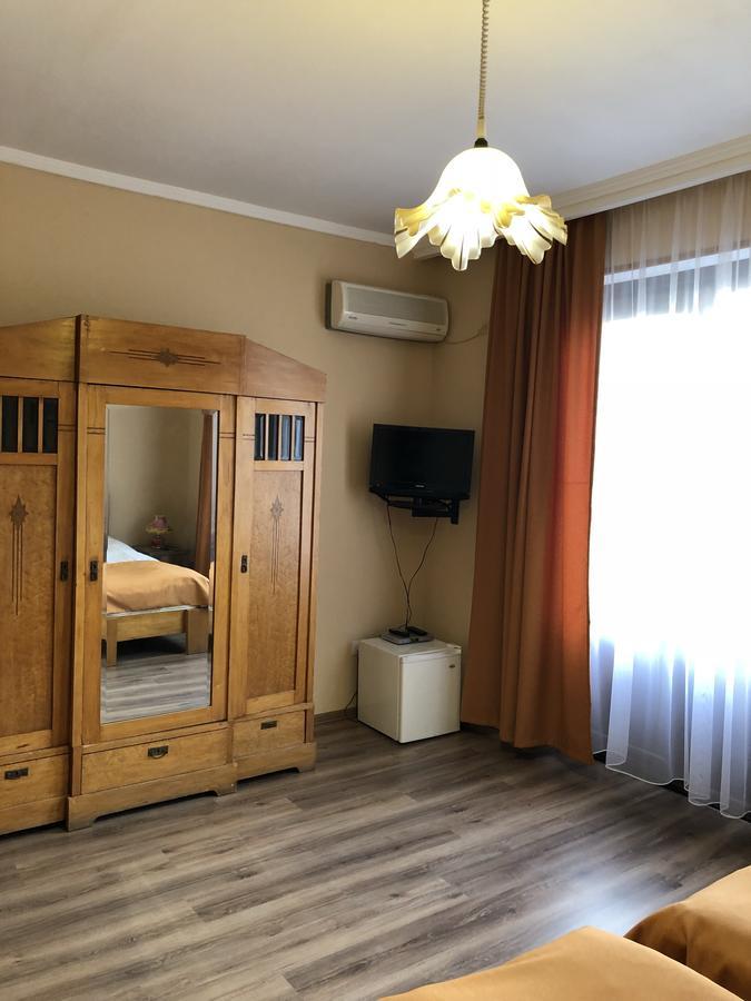 Hotel Royal Tbilisi Exterior photo